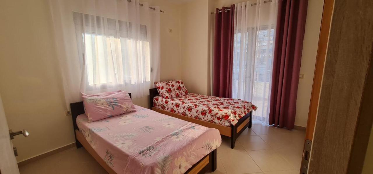 Saranda City Center & Beach Apartament 2 Bed Room Екстериор снимка