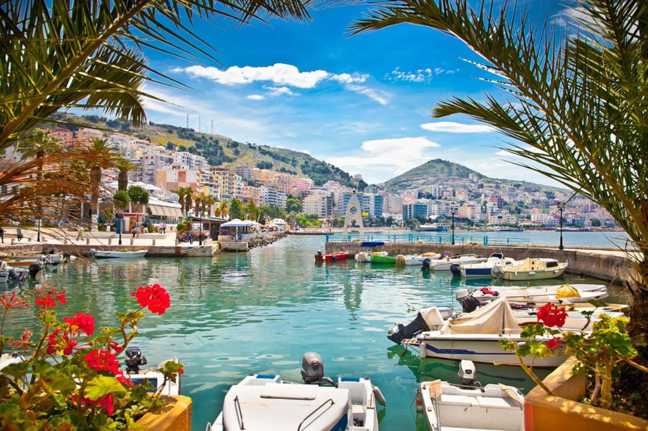 Saranda City Center & Beach Apartament 2 Bed Room Екстериор снимка