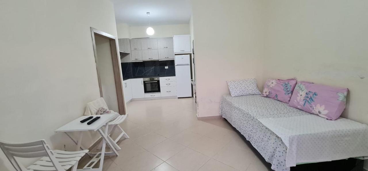 Saranda City Center & Beach Apartament 2 Bed Room Екстериор снимка