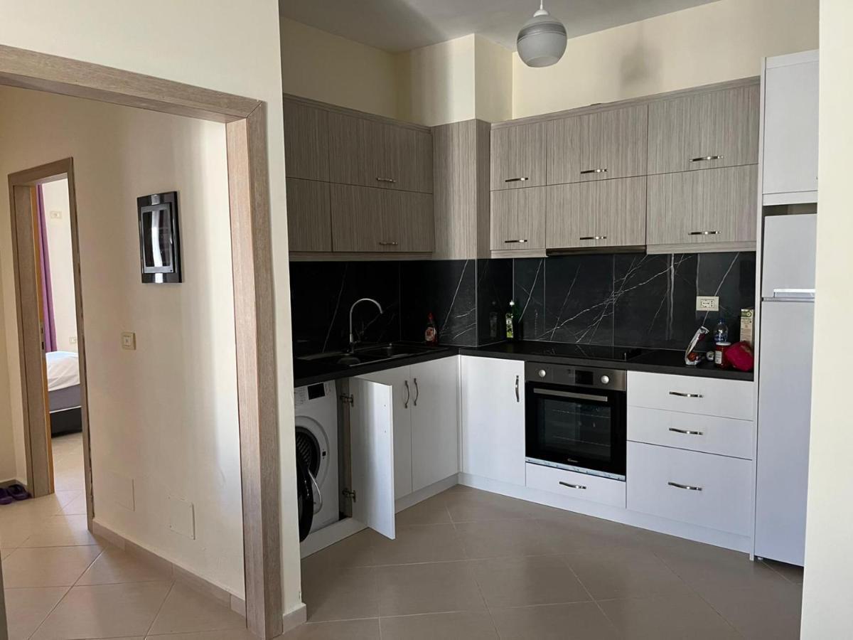 Saranda City Center & Beach Apartament 2 Bed Room Екстериор снимка